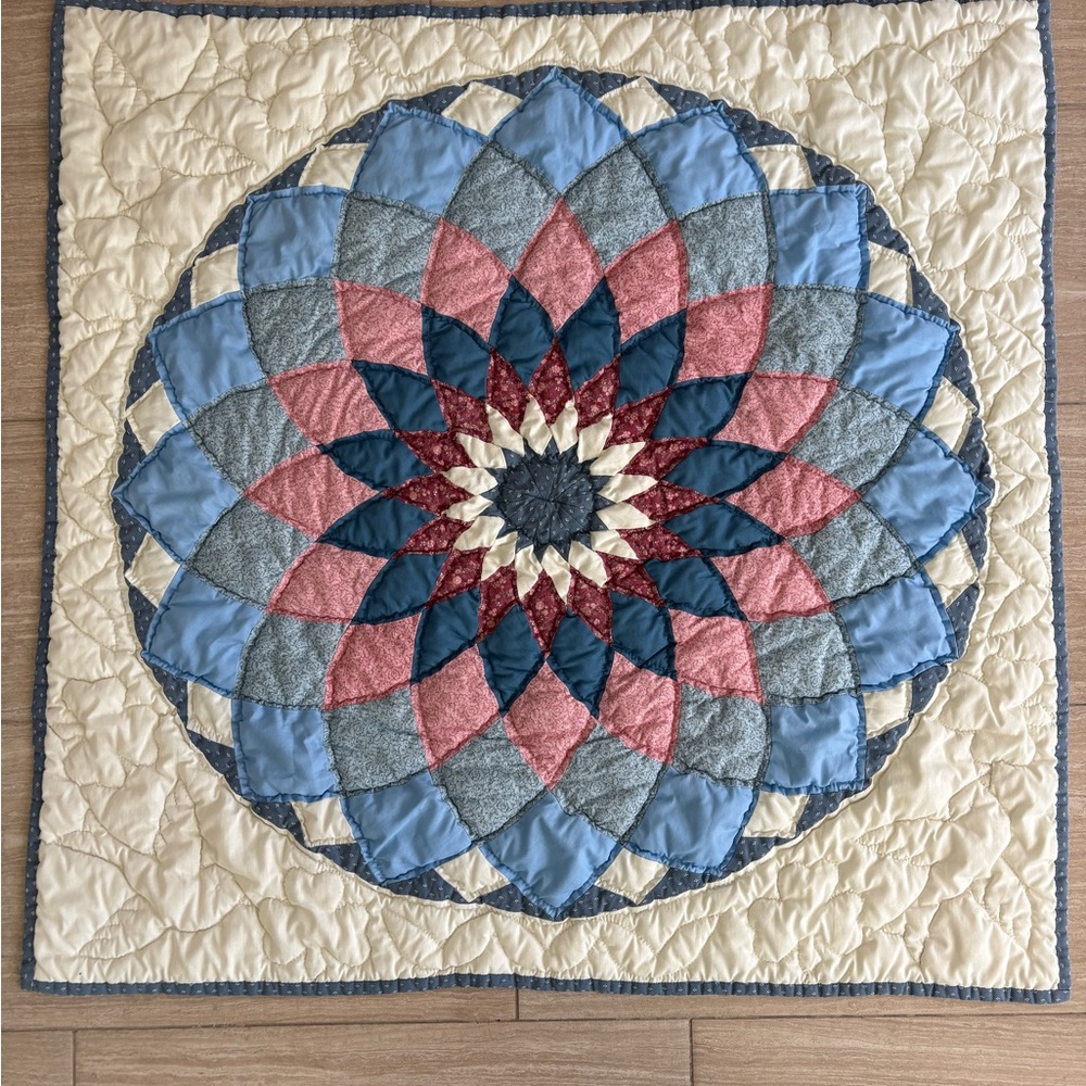 Elegant Multicolor Quilted Throw Blanket
